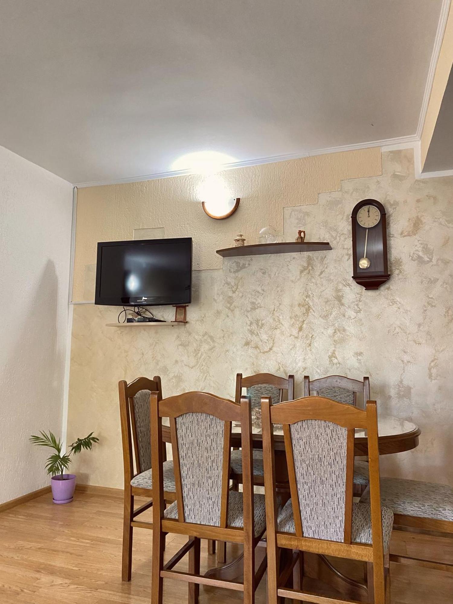 Apartman Konatar Cetinje Exterior foto
